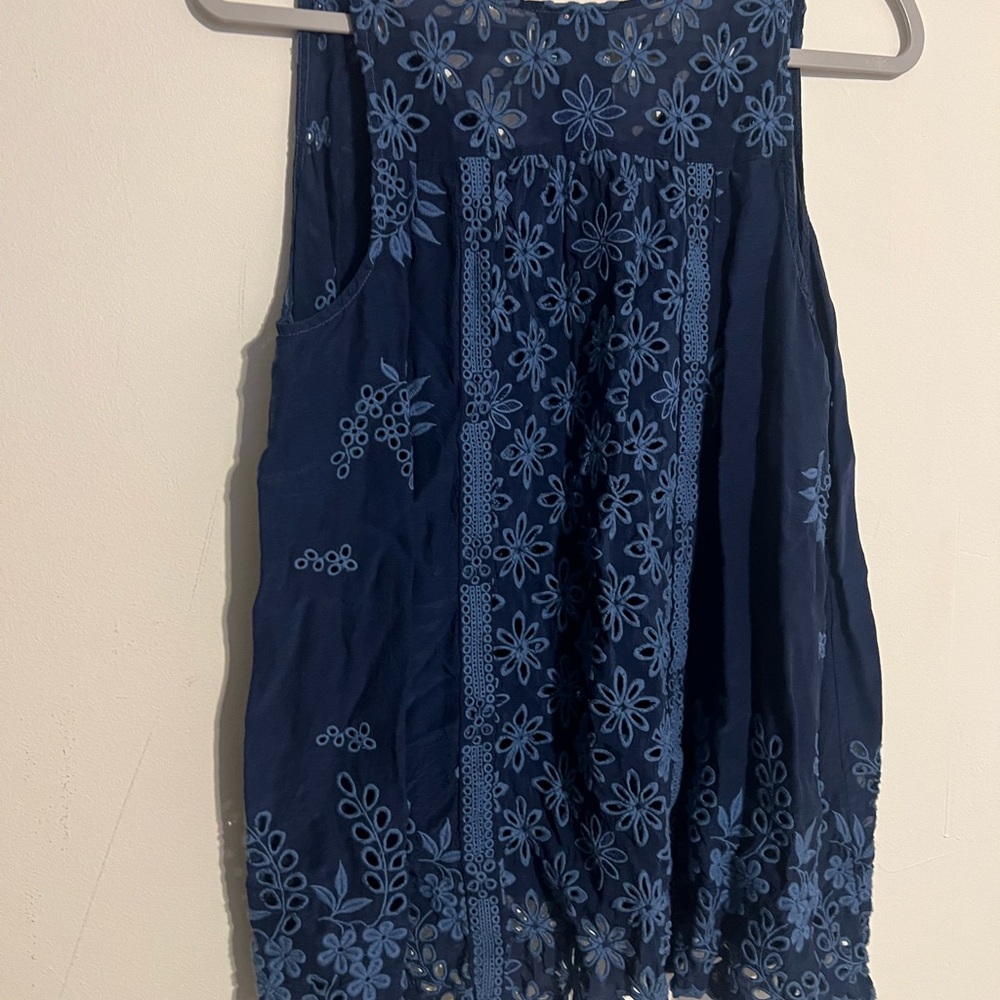 Johnny Was Floral Embroidered Navy Blouse - Picture 5 of 5